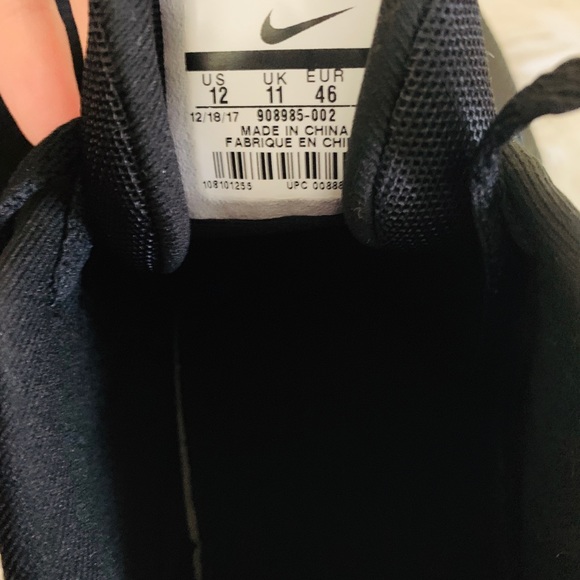 Nike Flex Experience Sneakers - Picture 6 of 7